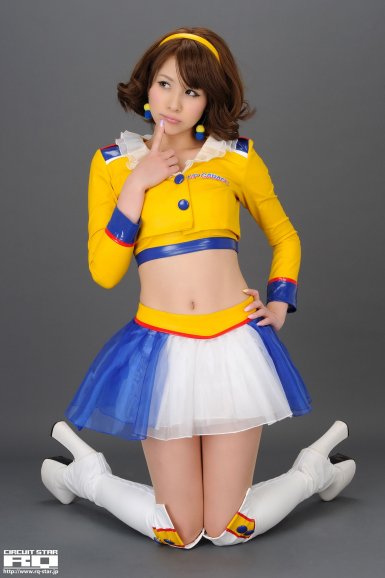 ‘乐鱼下载安装’西甲 皇马4-1大胜赫罗纳 本泽马梅开二度 贝尔一传一射建功(图3) 乐鱼官网